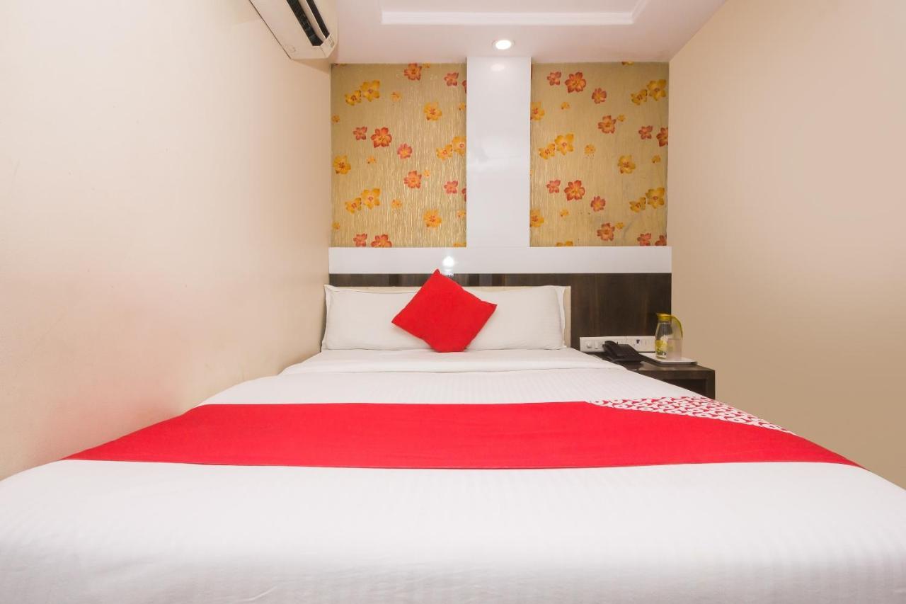 Capital O Hotel Pearl Near Us Embassy Mumbai Exterior photo